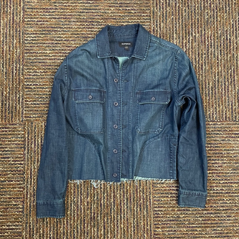Express Cropped Denim Jacket